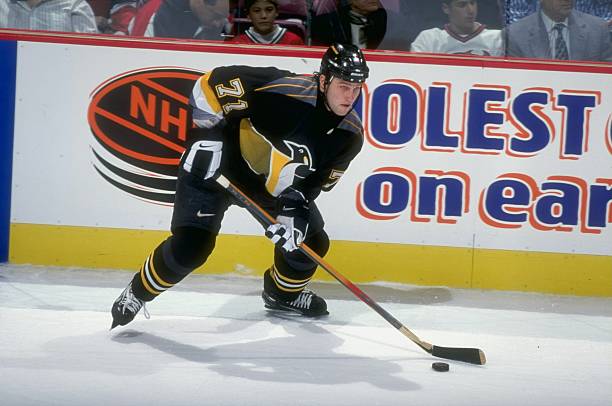 oct-1998-defenseman-jiri-slegr-of-the-pittsburgh-penguins-in-action-picture-id72361934