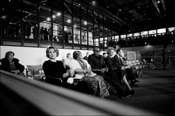 opening-of-the-centre-georges-pompidou-princess-grace-of-monaco-the-picture-id111074895