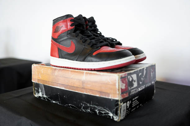 pair of nike air jordan 1 bred 1994 sneakers are sold at auction 20 picture