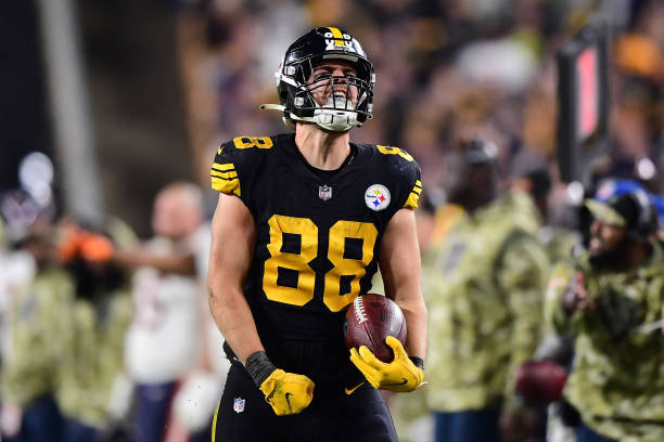 Pat Freiermuth of the Pittsburgh Steelers reacts after catching a pass against the Chicago Bears during the second half at Heinz Field on November 8,...