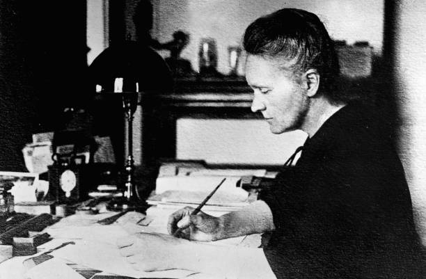 Personalities, Medicine, Science/Health, pic: circa 1910, Marie Curie, 1867-1934, pictured working at her desk, Marie Curie won the 1903 Nobel Prize...