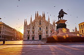 Piazza del Duomo an Cathedral, Milan at sunrise