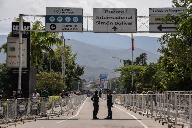 COL: Colombia And Venezuela Prepare Ahead Of Border Reopening