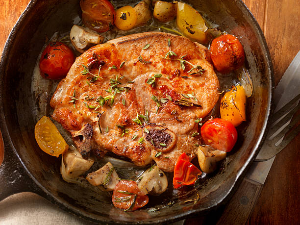 pork loin chops with tomatoes and mushrooms picture id521501852?k=20&m=521501852&s=612x612&w=0&h=0s0ZBfB