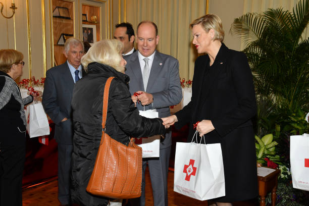 prince-albert-ii-of-monaco-and-princess-charlene-of-monaco-attend-the-picture-id1062726776