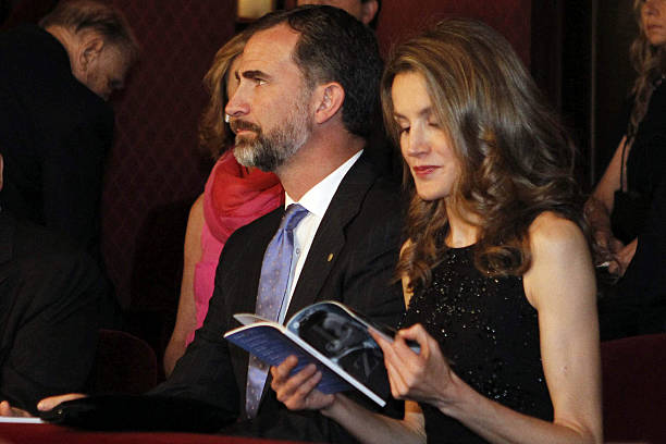 prince-felipe-and-princess-letizia-of-spain-attend-the-opera-lelisir-picture-id169698011