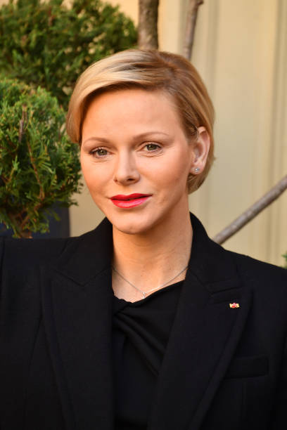 princess-charlene-of-monaco-attends-the-christmas-gifts-distribution-picture-id1062726552