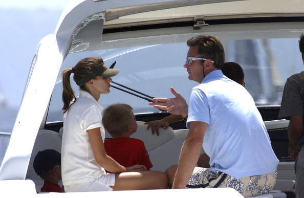 princess-letizia-of-spain-and-her-brother-in-law-inaky-urdangarin-on-picture-id51151886