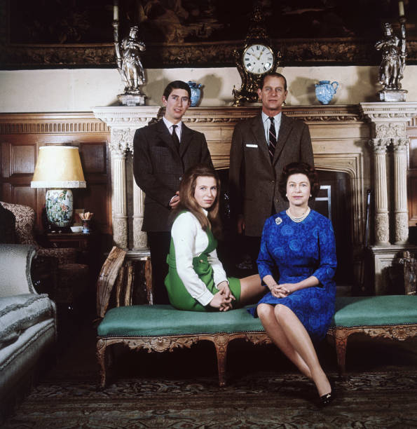 queen-elizabeth-ii-and-prince-philip-with-their-children-prince-and-picture-id51314405