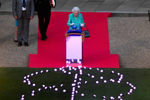 GBR: Queen Elizabeth II Platinum Jubilee 2022 - Queen Elizabeth II Lights The Windsor Castle Beacon
