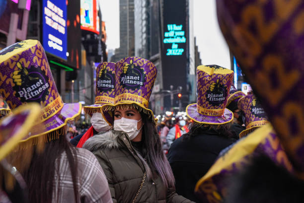 NY: Times Square NYE Celebrations Return With Smaller Crowd For Vaccinated Revelers
