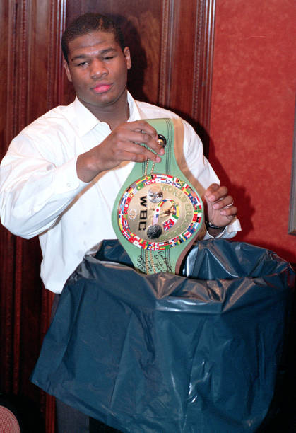 riddick-bowe-world-champion-who-ceremonially-dumped-the-wbc-belt-and-picture-id828875282