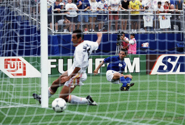 Roberto Baggio of Italy scores the goal during the FIFA World Cup 1994 match between Italy and Spain at Foxboro Stadium on July 09, 1994 in Boston,...