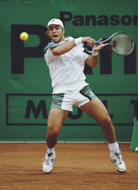 roberto-carretero-of-spain-makes-a-backhand-return-against-compatriot-picture-id739918483