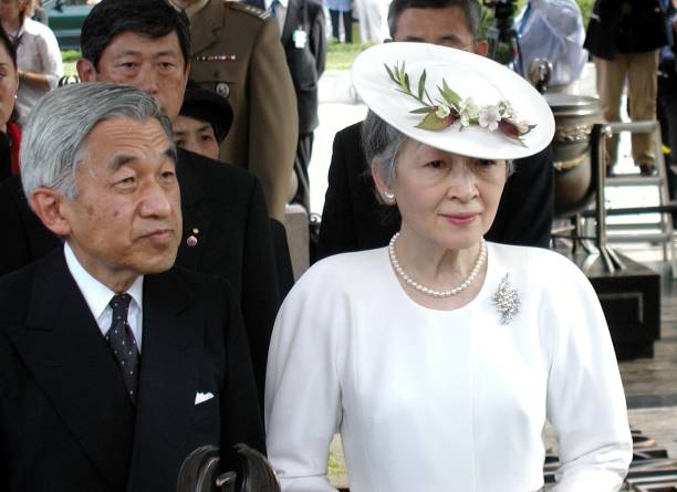 Royal visit of the Japanese Emperor Akihito with Empress Michiko to Warsaw they were greeted by President Aleksander Kwasniewski with wife Jolanta...