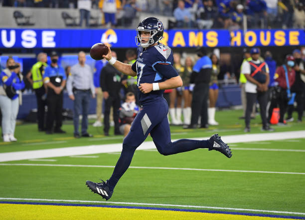 Ryan Tannehill of the Tennessee Titans rushes for a touchdown against the Los Angeles Rams during the second quarter at SoFi Stadium on November 07,...