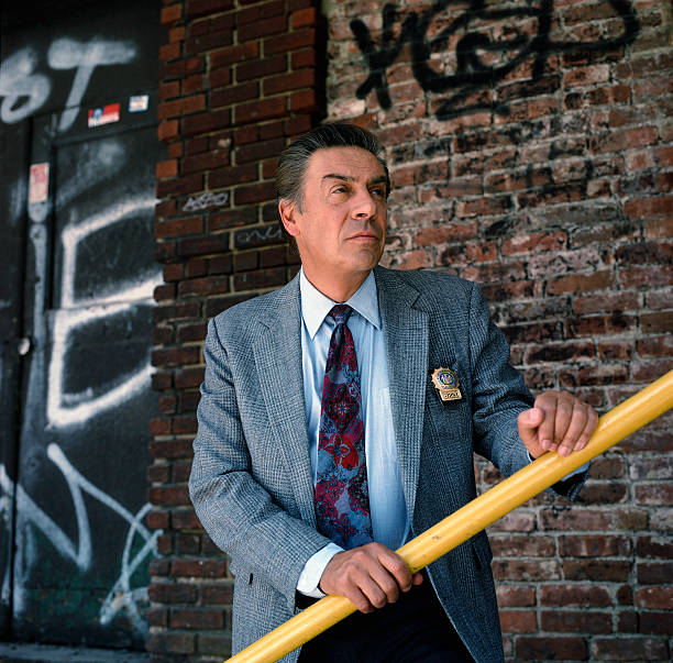 [Image: season-6-pictured-jerry-orbach-as-detect...6G_mqZQrs=]