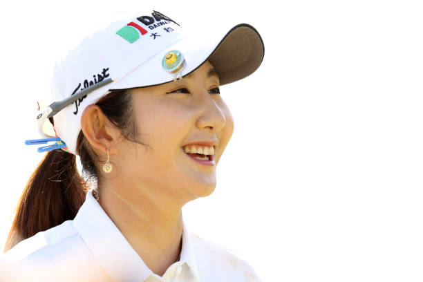 https://media.gettyimages.com/photos/seonwoo-bae-of-south-korea-smiles-on-the-1st-hole-during-the-final-picture-id1344672629?k=20&m=1344672629&s=612x612&w=0&h=_1LRPlMx4Ofv8oPMFavx-gHIpNjYzy3A5-joFTdtlbE=