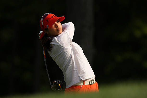https://media.gettyimages.com/photos/shanshan-feng-of-china-watches-her-tee-shot-on-the-2nd-hole-during-picture-id88965578?k=6&m=88965578&s=612x612&w=0&h=T-WV6WvrxjdMDAXrO3Hl9VOR-UQwBv3MMxY5ePPHSx4=