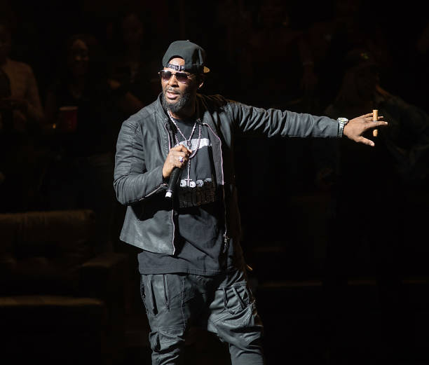 R. Kelly Performs At Bass Concert Hall