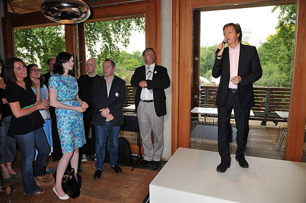 Sir Paul McCartney speaks to his guests as The McCartney Family Launches �Meat Free Monday' at Inn The Park on June 15, 2009 in London, England.