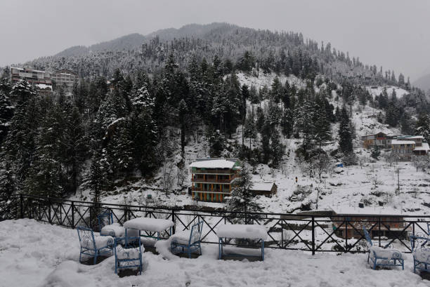 Snowfall in Himachal Pradesh, India, 28 December, 2020. Several roads in Manali and Shimla were blocked due to heavy snowfall. Kufri in Shimla...