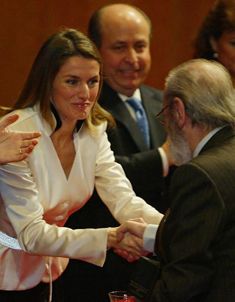 spanish-princess-letizia-congratulates-asturian-poet-angel-fernandez-picture-id51875919