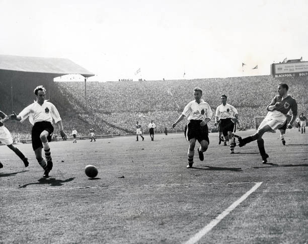 Sport, Football, 1953 FA Cup Final, Wembley Stadium, 2nd May Blackpool 4 v Bolton Wanderers 3, Blackpool's Stan Mortensen hammers in his side's first...