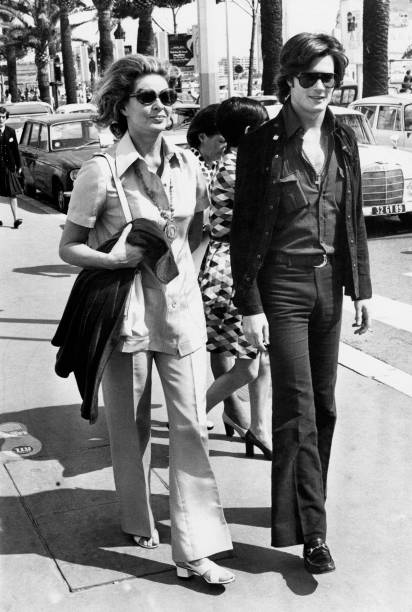 Ingrid Bergman and Roberto Rossellini jr walking in the street Pictures ...