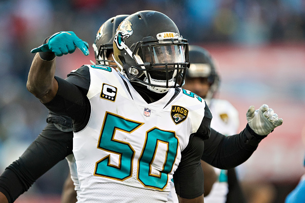 telvin smith of the jacksonville jaguars celebrates after a big play picture id900964844?k=6&m=900964844&s=594x594&w=0&h=jLesl6D70