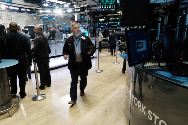 NY: Markets Open Day After Gaining Ground In Volatile Week For Stocks