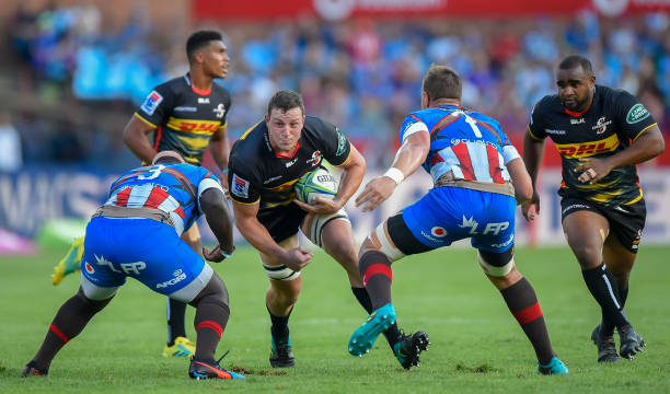 PRETORIA, SOUTH AFRICA - FEBRUARY 16: Trevor Nyakane of the Vodacom Bulls tackling JD Schickerling of the DHL Stormers during the Super Rugby match between Vodacom Bulls and DHL Stormers at Loftus Versfeld on February 16, 2019 in Pretoria, South Africa. (Photo by Christiaan Kotze/Gallo Images/Getty Images)