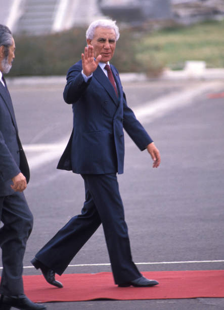 Un officiel lors d'une visite de Kenneth Kaunda le 14 avril 1988 à Alger Algérie
