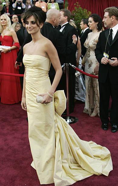 The 77th Annual Academy Awards - Arrivals Photos and Images | Getty Images