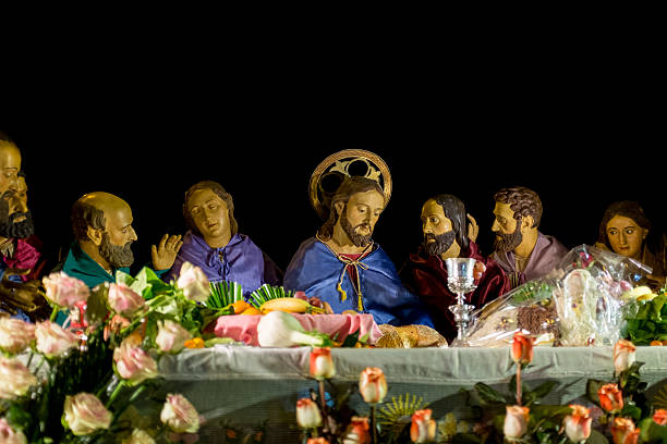 veretto: one of statues that evokes the different stages of the passion of christ during the procession of the mysteries manifestation in sicily, italy. - good friday stockfoto's en -beelden