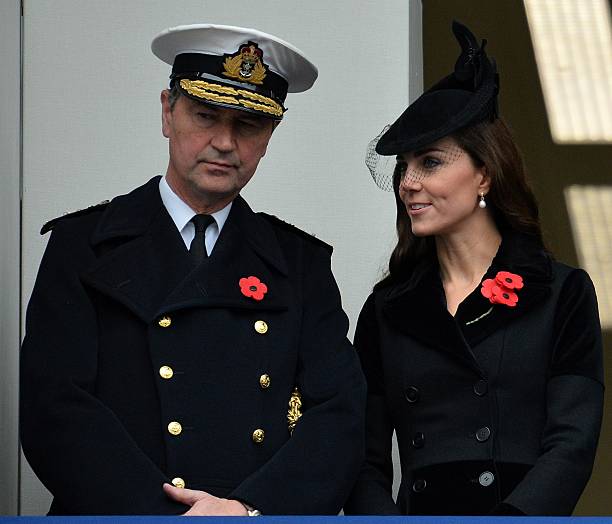 vice-admiral-sir-tim-laurence-and-britains-catherine-duchess-of-the-picture-id496244390