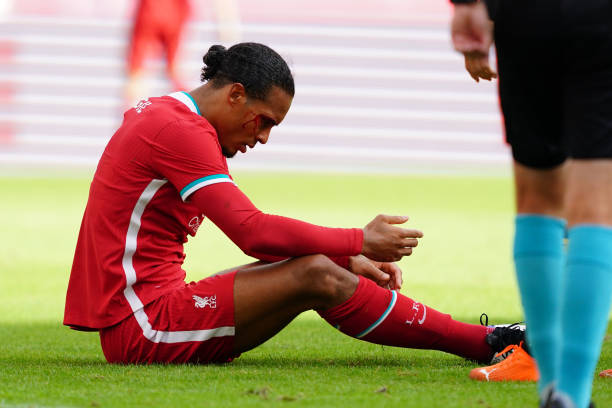 Virgil van Dijk of Liverpool suffered a bloody cut during the friendly match between FC Red Bull Salzburg and FC Liverpool at Red Bull Arena on...