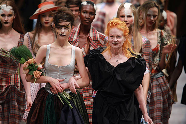 Vivienne Westwood - Paris Fashion Week Spring/Summer 2011 Runway Photos ...