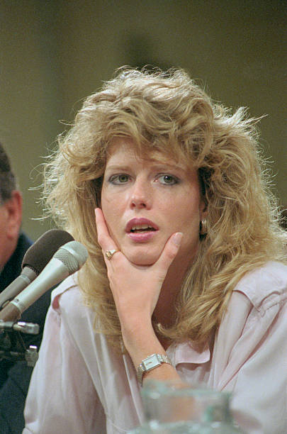 Fawn Hall Testifying at Iran Contra Hearings Pictures ...