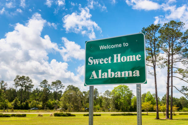 welcome to sweet home alabama road sign in alabama usa picture id868595278?k=20&m=868595278&s=612x612&w=0&h=6OfRtlus 7BrL V lWRoHwC77BBAB3 NPggWbOUEfs0=