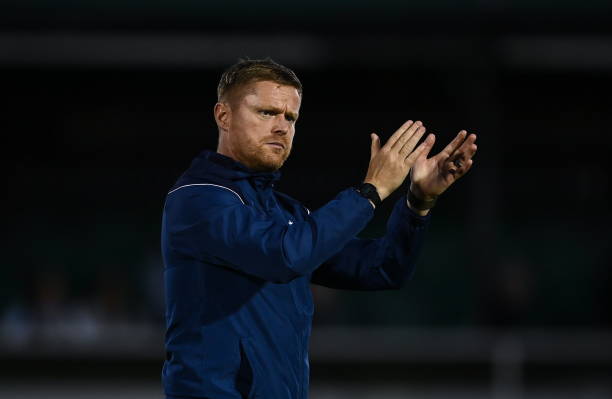 Wicklow , Ireland - 29 July 2022; Shelbourne manager Damien Duff applauds the support after the Extra.ie FAI Cup First Round match between Bray...