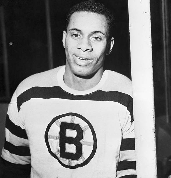 UNS: In The News: NHL Star Willie O'Ree