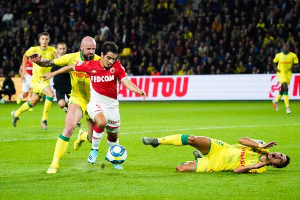 Championnat de France de football LIGUE 1 2018-2019-2020 - Page 30 Wissam-ben-yedder-of-monaco-and-fabio-of-nantes-leave-the-pitch-the-picture-id1178143443?k=6&m=1178143443&s=612x612&w=0&h=KvQgA9MZtwFdeokTbE0zYwhDmuRcLShlKz3MKjzple8=
