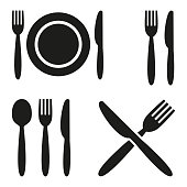Plate, fork, spoon and knife icons.